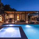 Pera Perou Unspoiled Luxury * Ajía Effimía