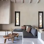 Pera Perou Unspoiled Luxury Ajía Effimía